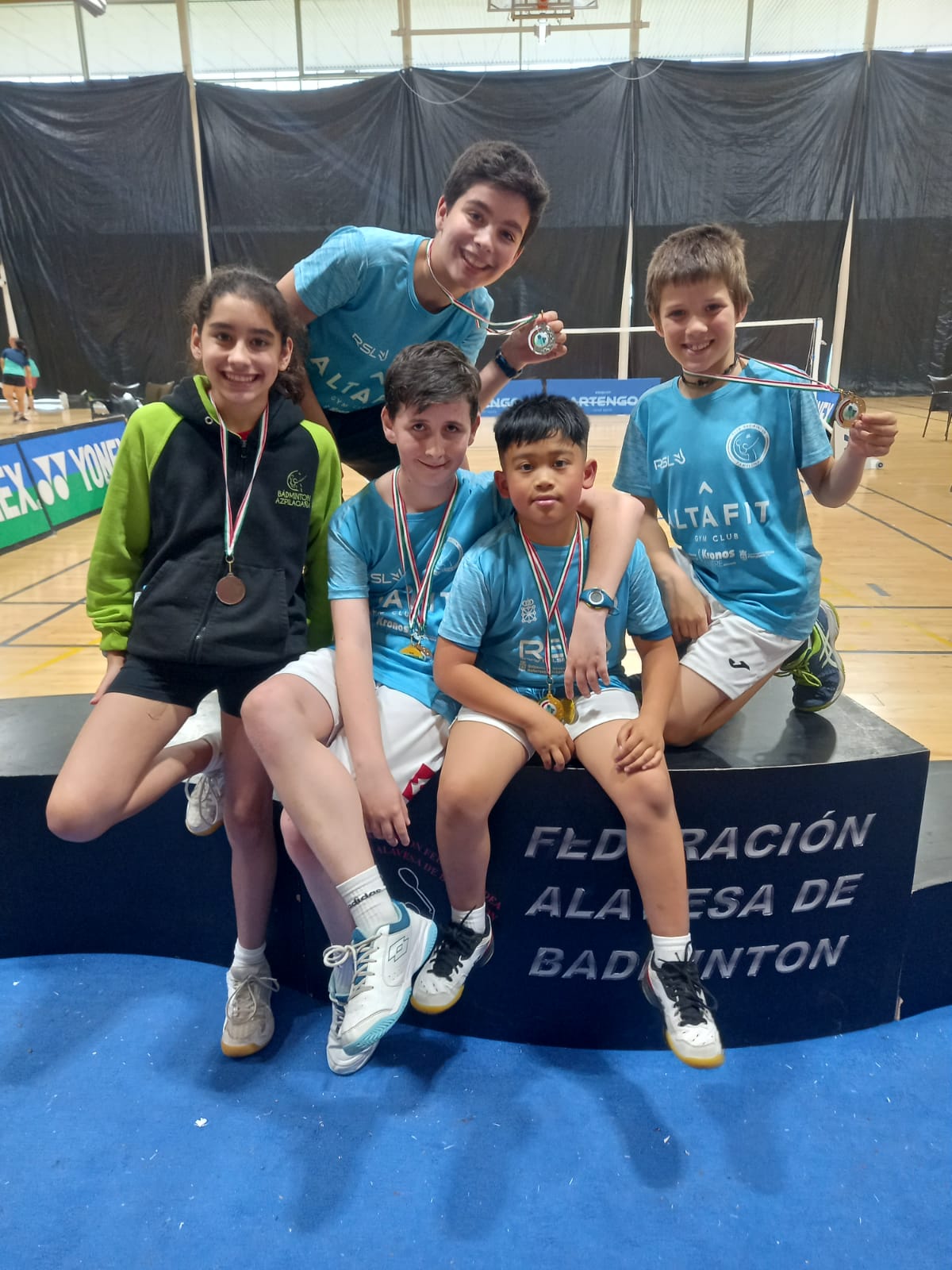 El bádminton navarro sigue sumando medallas esta temporada (crónicas 27-28 de abril)